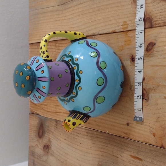 Hand Painted Large Ceramic Polka Dot Tea Pot - Picture 12 of 13